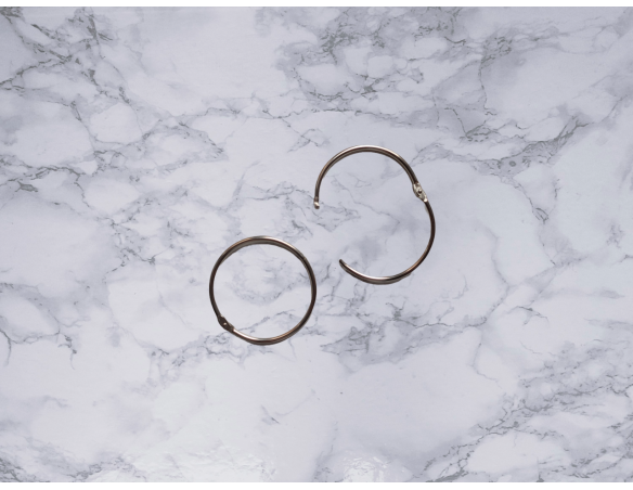 Anneau de reliure en acier nickelé