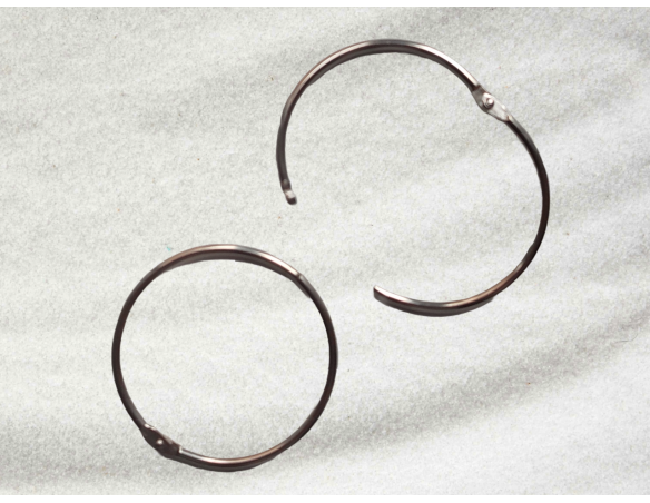 Anneau de reliure en acier nickelé